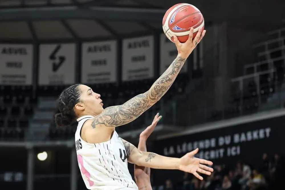 LFB : À l’Astroballe, l’ASVEL féminin reste invaincue contre Toulouse