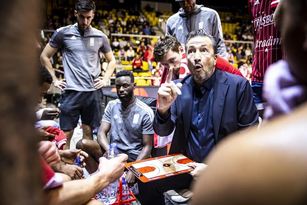 Luca Banchi (Strasbourg) : « Les joueurs font un travail incroyable »