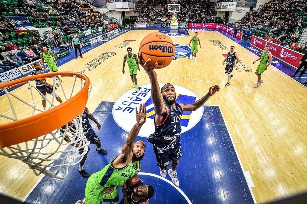 BCL : Dijon surpasse Sassari et valide son ticket pour le play-in