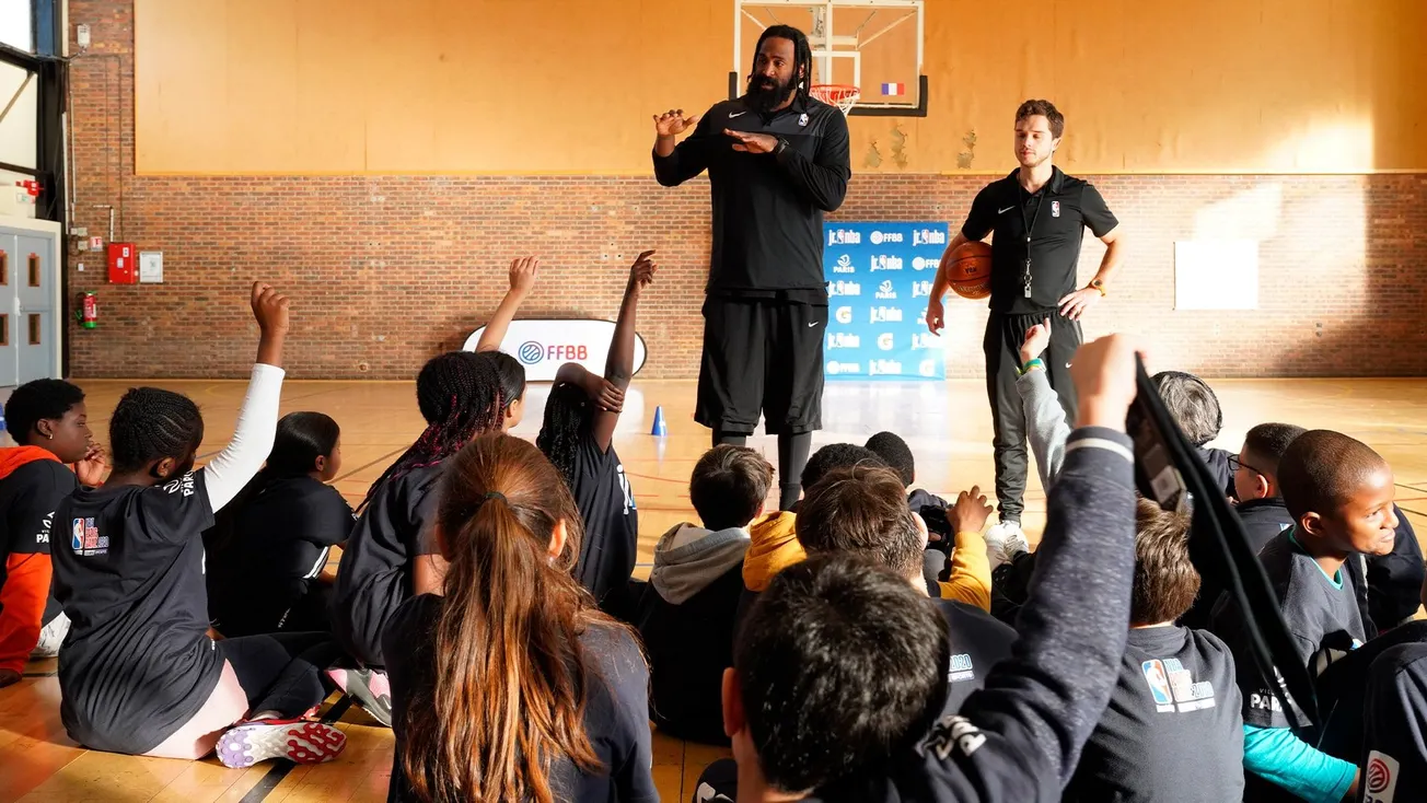 La FFBB s’affiche comme le partenaire de la NBA à l’occasion du match Chicago Bulls vs Detroit Pistons