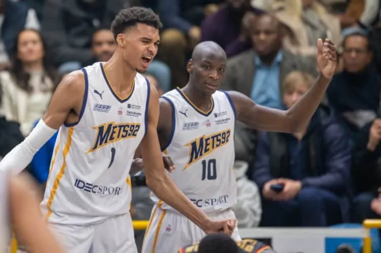 Boulogne-Levallois terrasse l’ASVEL sur une claquette dunk de Victor Wembanyama !