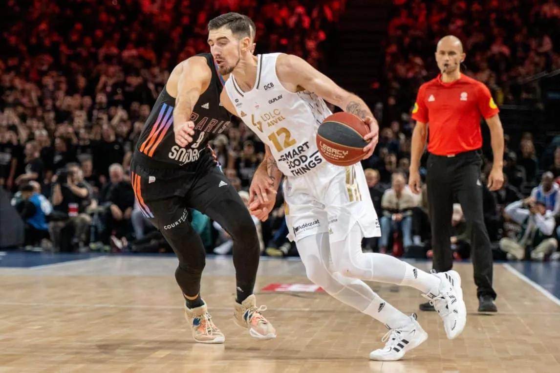 Vidéo : Nando De Colo parle de Cholet, l'ASVEL, la NBA, Joel Embiid...