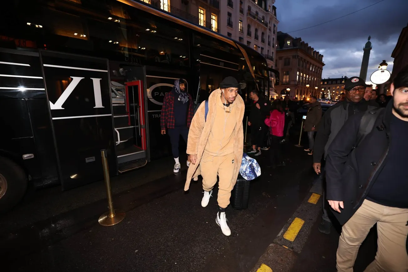 Photos – NBA Paris Game : les joueurs sont arrivés dans la capitale