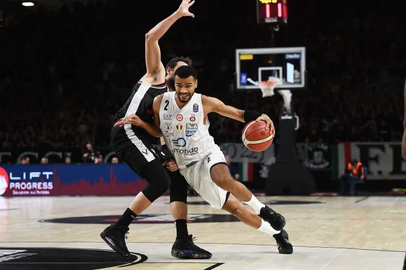 Italie : Milan domine Bologne, Timothé Luwawu-Cabarrot en verve