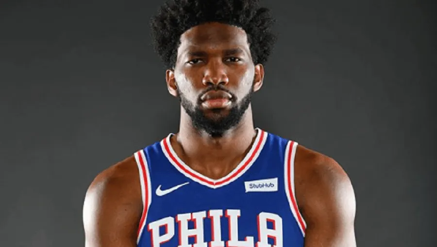 Joel Embiid et les Bleus : 10 questions brûlantes