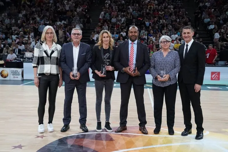 Quatre personnalités ont reçu le Ballon de Cristal de la FFBB