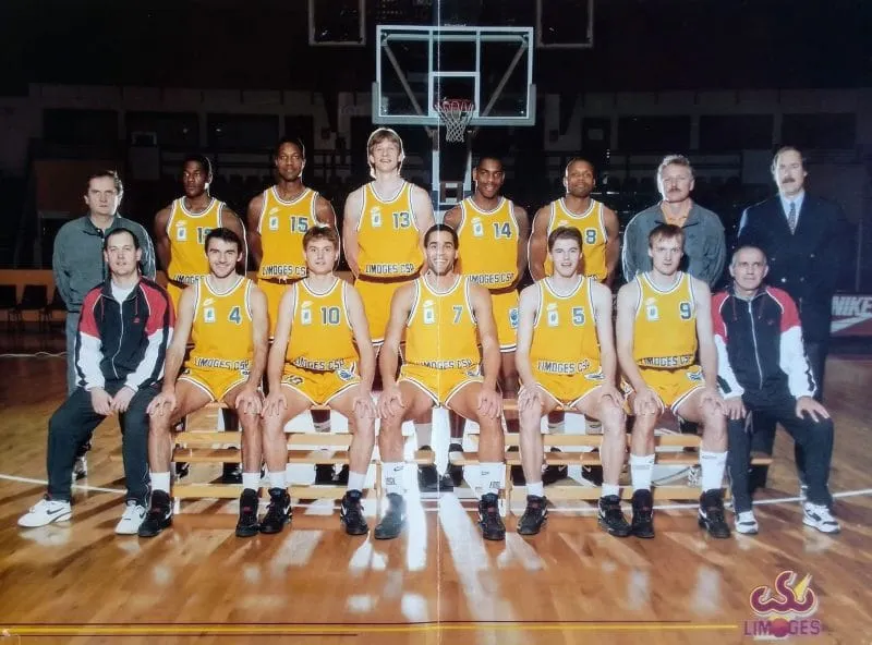 Jim Bilba raconte le titre de champion d’Europe du Limoges CSP en 1993 (2/2) : « Ce sont les faits, on est à jamais les premiers ! »