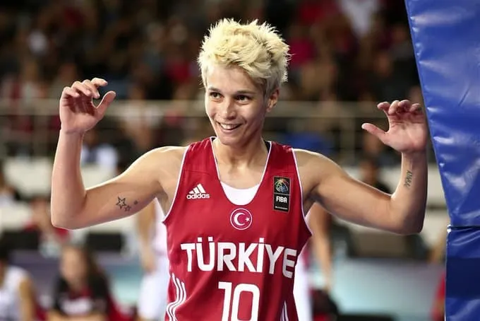Féminines: Figure du basket turc, Işıl Alben a annoncé sa retraite