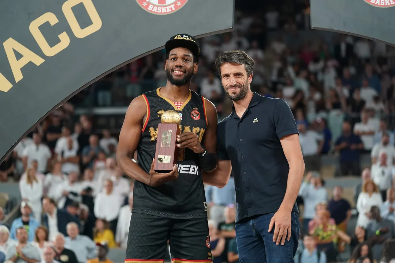 Jordan Loyd chambre les détracteurs du trio d'arrières après le titre de l'AS Monaco