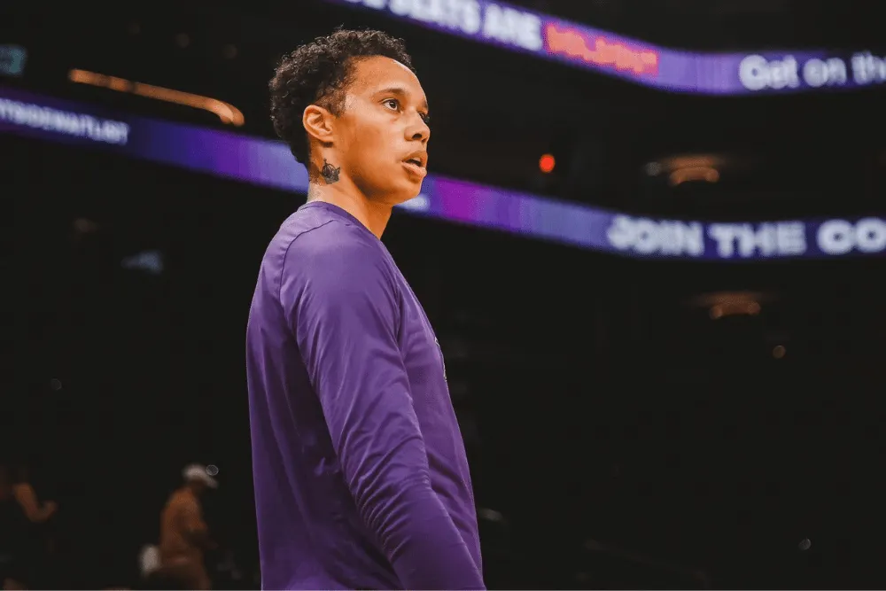 WNBA : De retour au sommet, Brittney Griner réalise son premier dunk de l'année !
