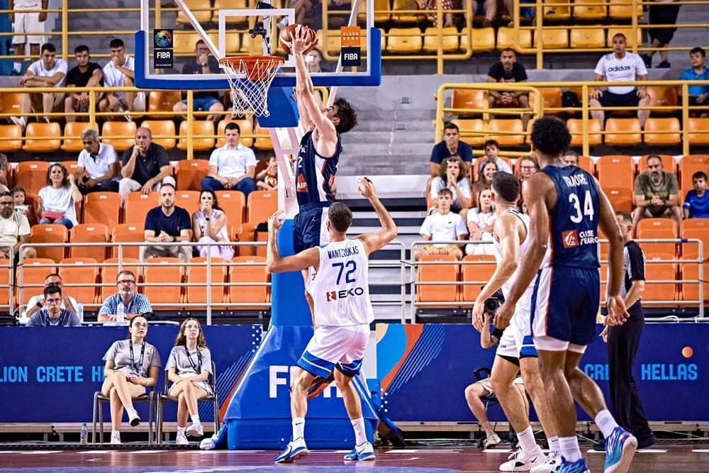 Eurobasket U20 : La France en démonstration face  la Grèce va retrouver Israël en finale