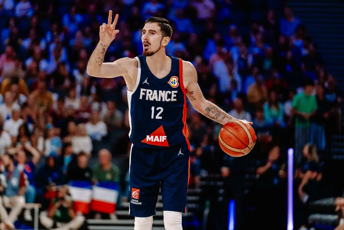 Vincent Collet très satisfait après la première confrontation contre la Lituanie : "C'était le match des tauliers"