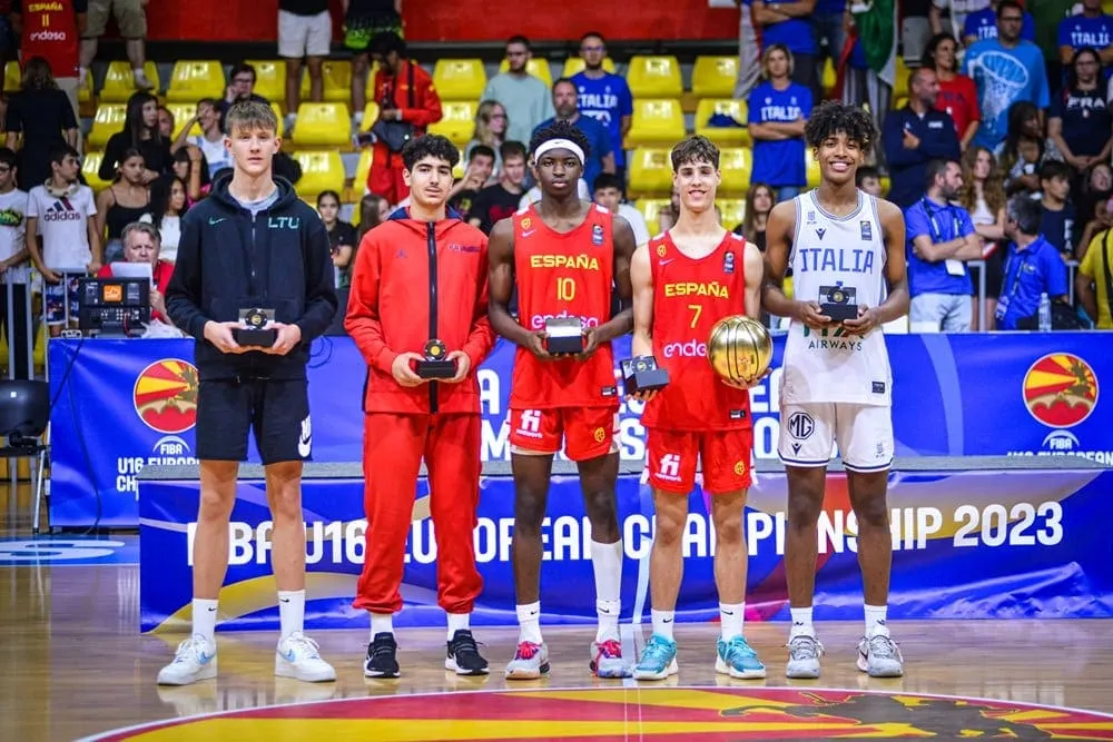EuroBasket U16 : Guillermo Del Pino MVP, le Français Akram Naji dans le cinq idéal