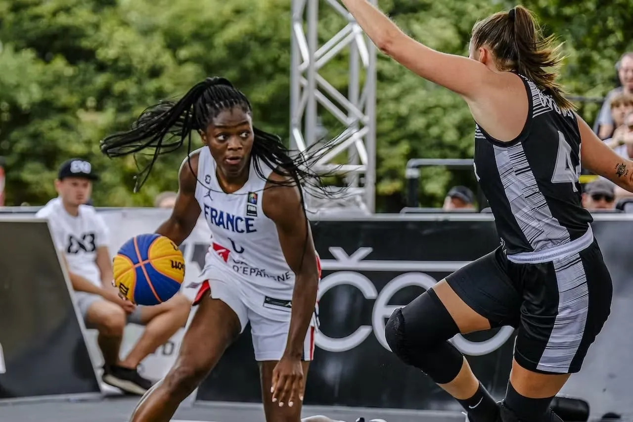 3x3 : Les Françaises face au Chili en quart de finale des Women's Series de Prague