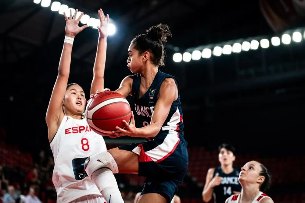 Euro U16 féminin : La France est championne d'Europe. Emma Broliron, 14 ans, héroïne de la finale
