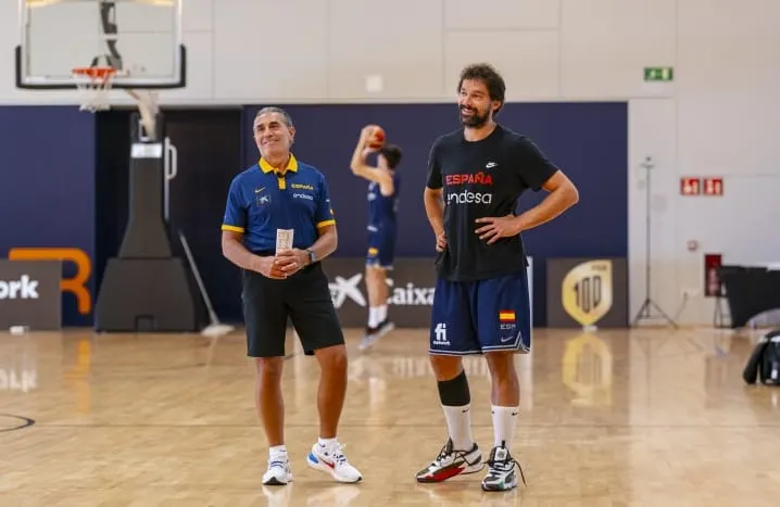 Espagne : Sergio Scariolo rassurant sur les retours de Sergio Llull et Usman Garuba