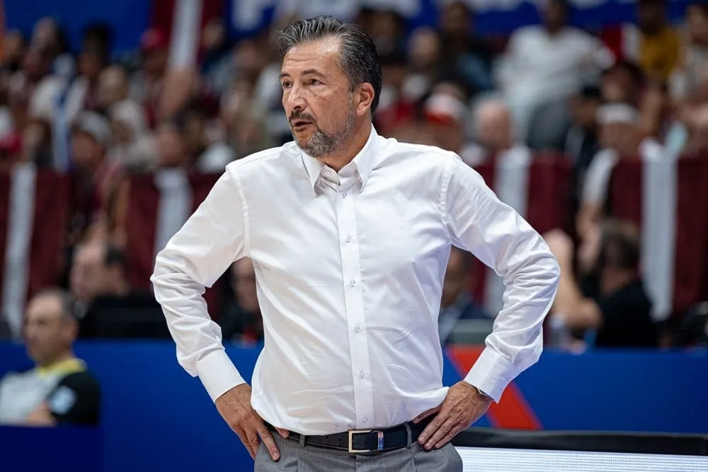 Euroleague : Luca Banchi remplace Sergio Scariolo sur le banc de la Virtus Bologne