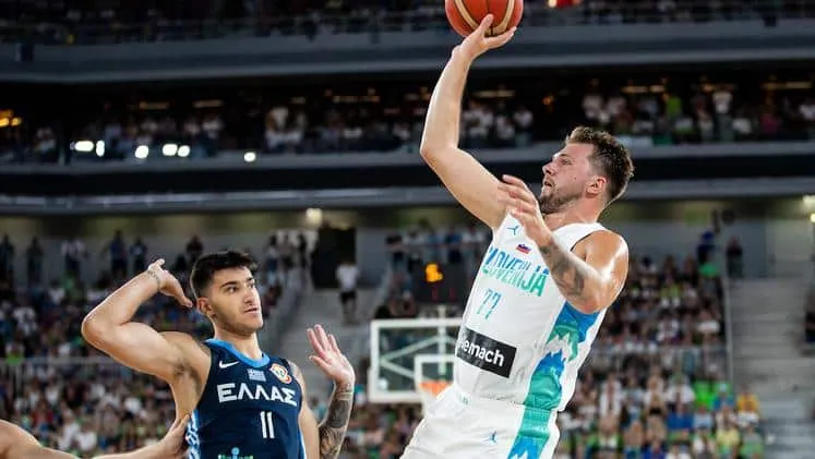 Un triple double pour Luka Doncic mais une victoire de la Grèce