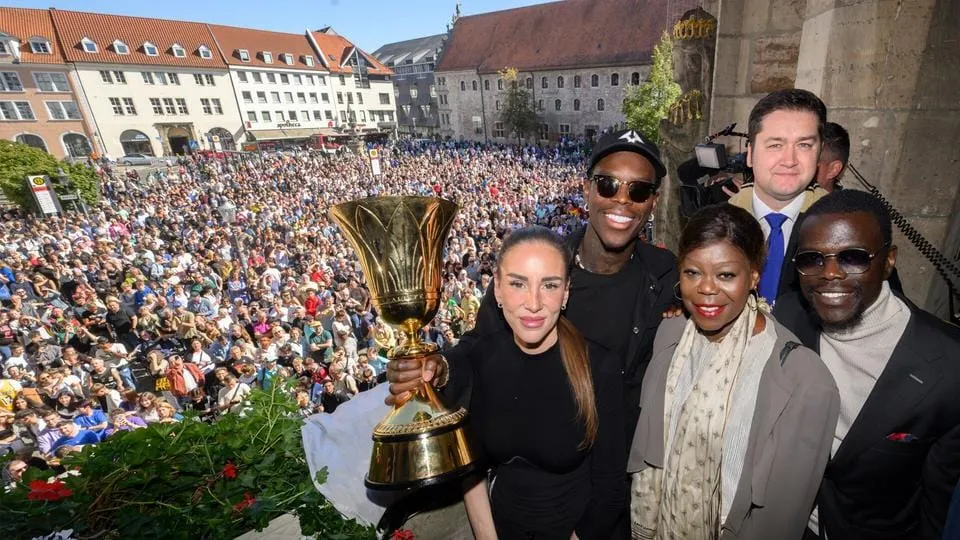 Dennis Schröder fêté en héros dans sa ville de Braunschweig