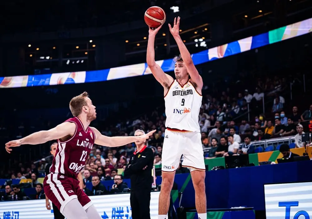 Coupe du monde : L'Allemagne s'impose à l'arrachée contre la Lettonie et rejoint les Etats-Unis en demi-finale !