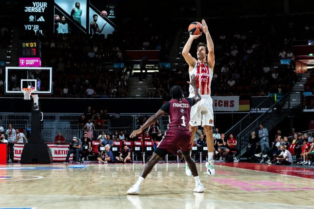 Yago Dos Santos (Etoile Rouge) : "Jouer avec Milos Teodosic est plus important que l’argent"