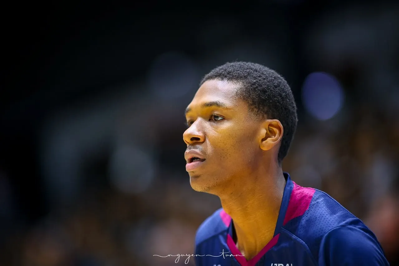 Mi-temps avec... Allan Dokossi (Dijon) : "Mon sens du rebond, ça vient de ma mère"