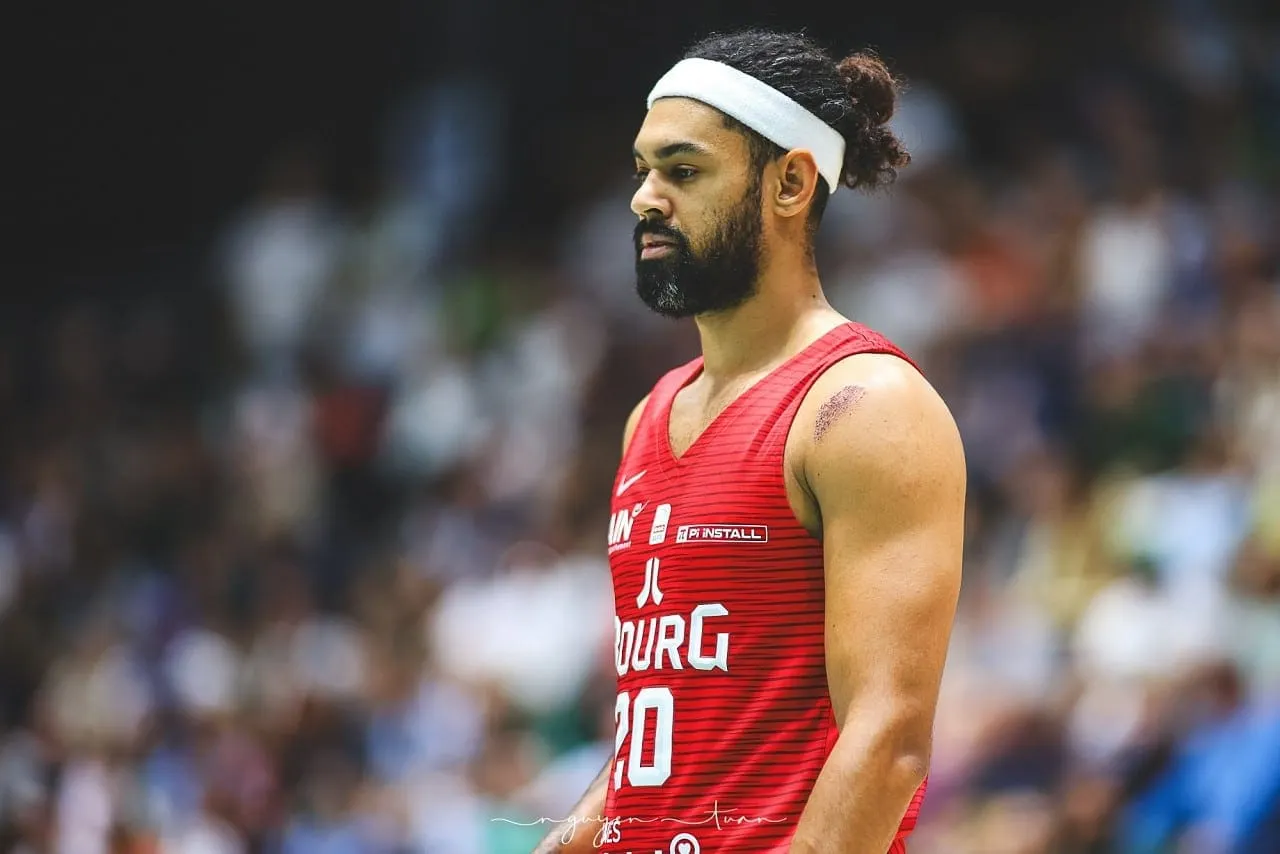 Frédéric Fauthoux (Bourg) : "Jérémy Morgan a le sens du sacrifice, il emmène tout le groupe avec lui"