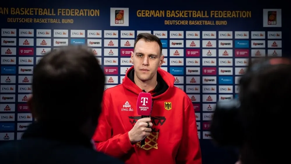 Johannes Voigtmann (Milan) : « A l’heure où les rêves de NBA mûrissent, je jouais encore au handball »