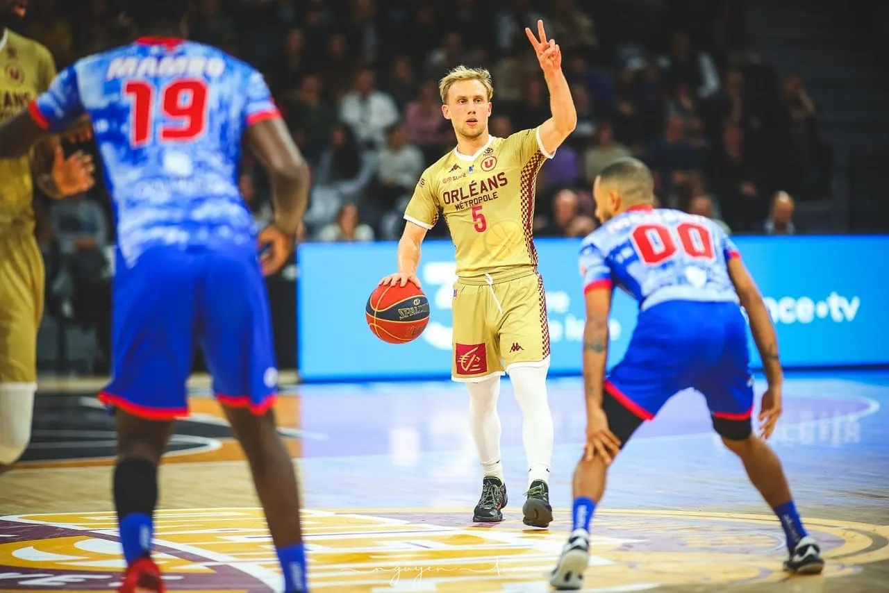 Ludovic Beyhurst prolonge jusqu’à la fin de la saison à Orléans