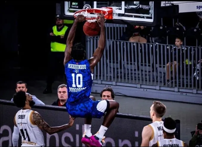 Eurocup : Un "match de fou" de Yoan Makoundou