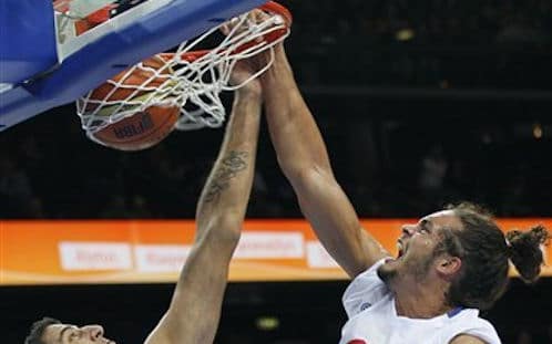 noah-grece-dunk