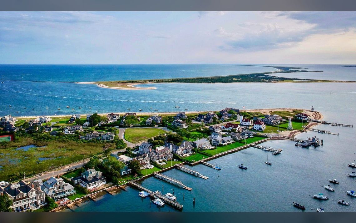 The True Carrying Cost of Vacation Homes: How Insurance Is Eating Second-Home Yields