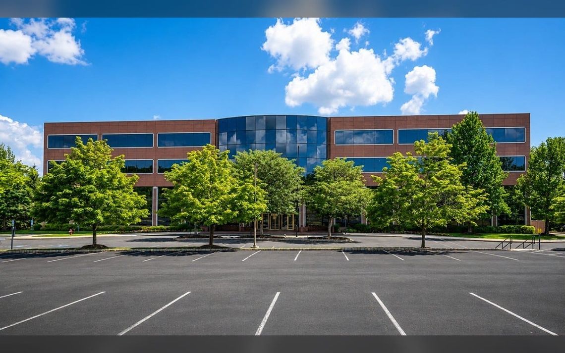 NAI Hanson Tapped to Lease former Barnes & Noble Headquarters