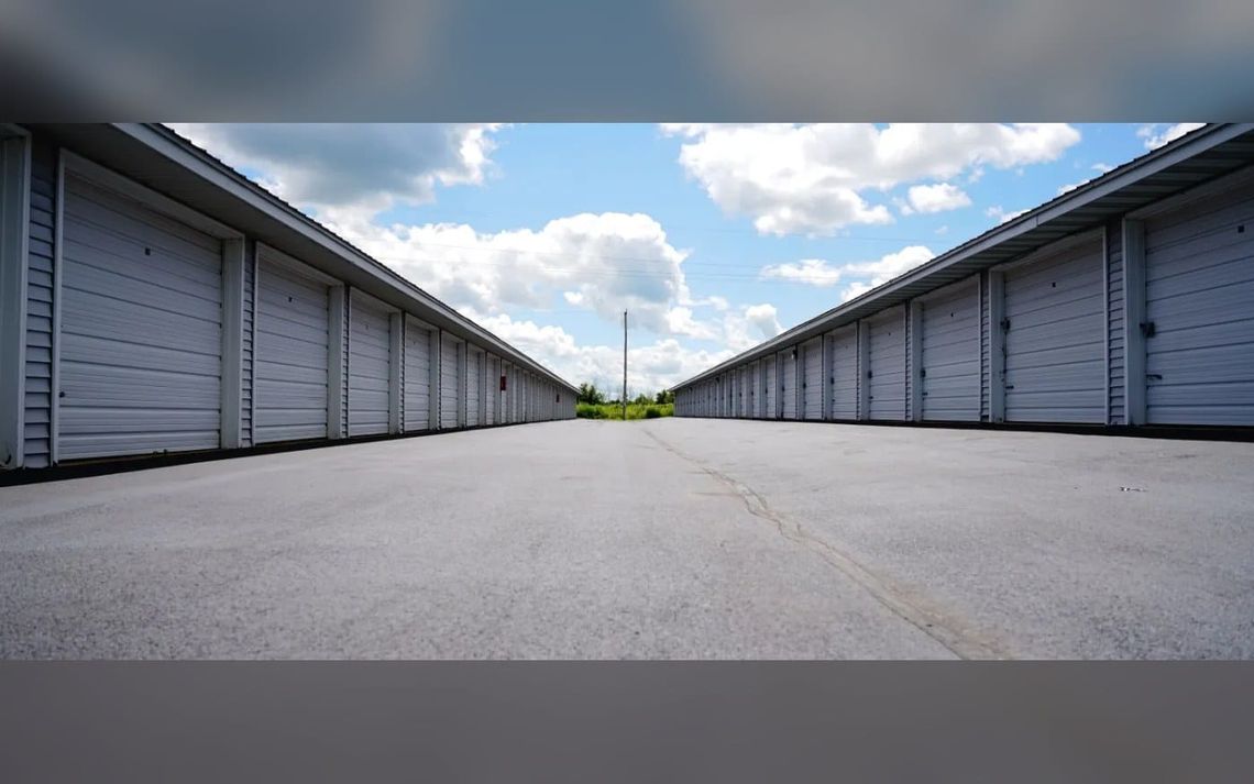July 2026 self storage report: Rents stay flat from June, slip 1.5% annually