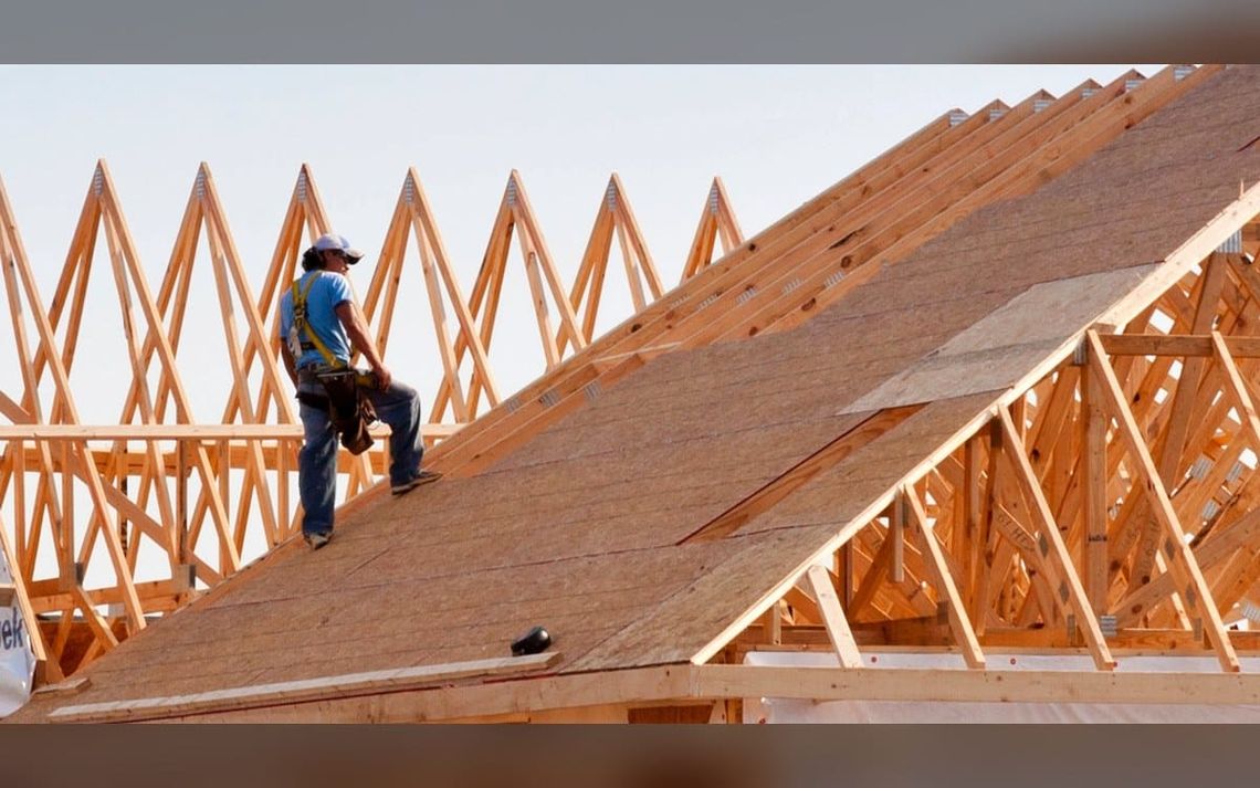 Single-family housing starts drop to lowest level since 2022