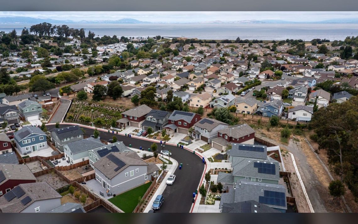 Mortgage rates surge to the highest since June 2025 as new Middle East attacks push oil prices up