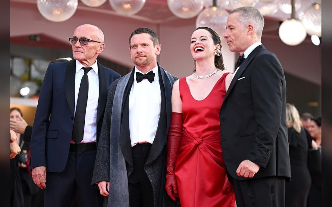 Jack O’Connell’s Ruthless Tabloid Editor in ‘Ink’ Fires Up Venice as Danny Boyle Drama Earns Warm 4-Minute Ovation