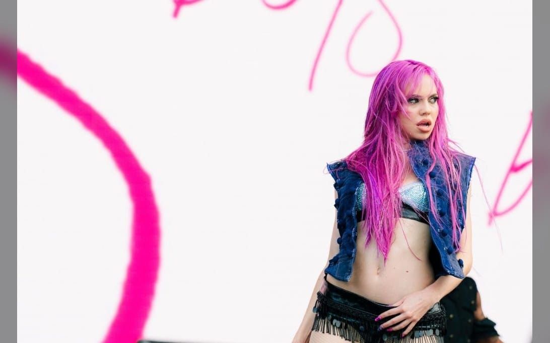 How Should ADÉLA Build Off Her Debut Album’s Impressive Chart Debut?