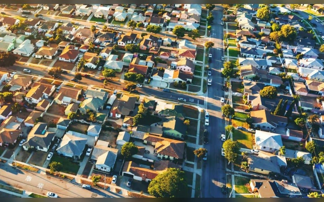 US housing inventory reaches 6-year high