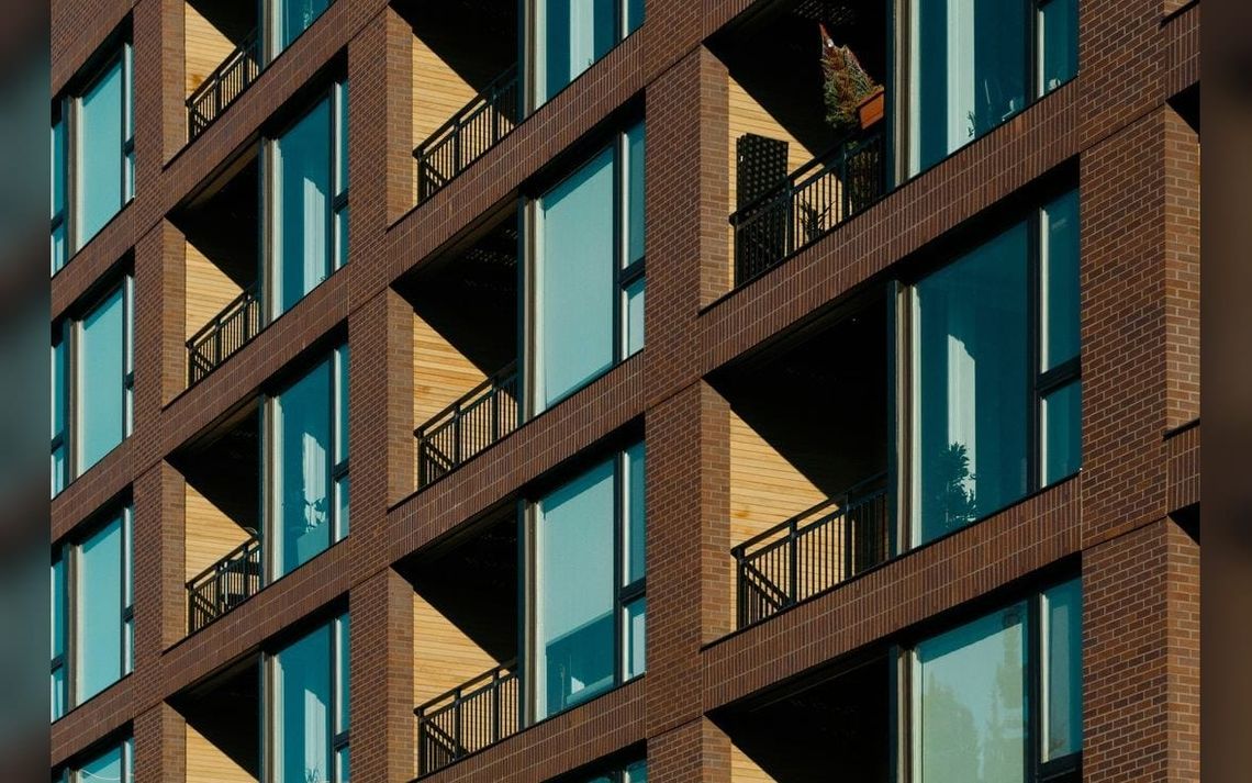 With Occupancy Brimming, Investors Pile Into Bay Area Apartments