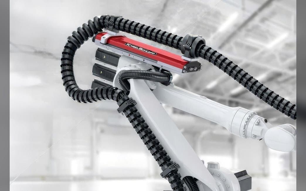 Protecting Dynamic Industrial Robot Cable Carriers