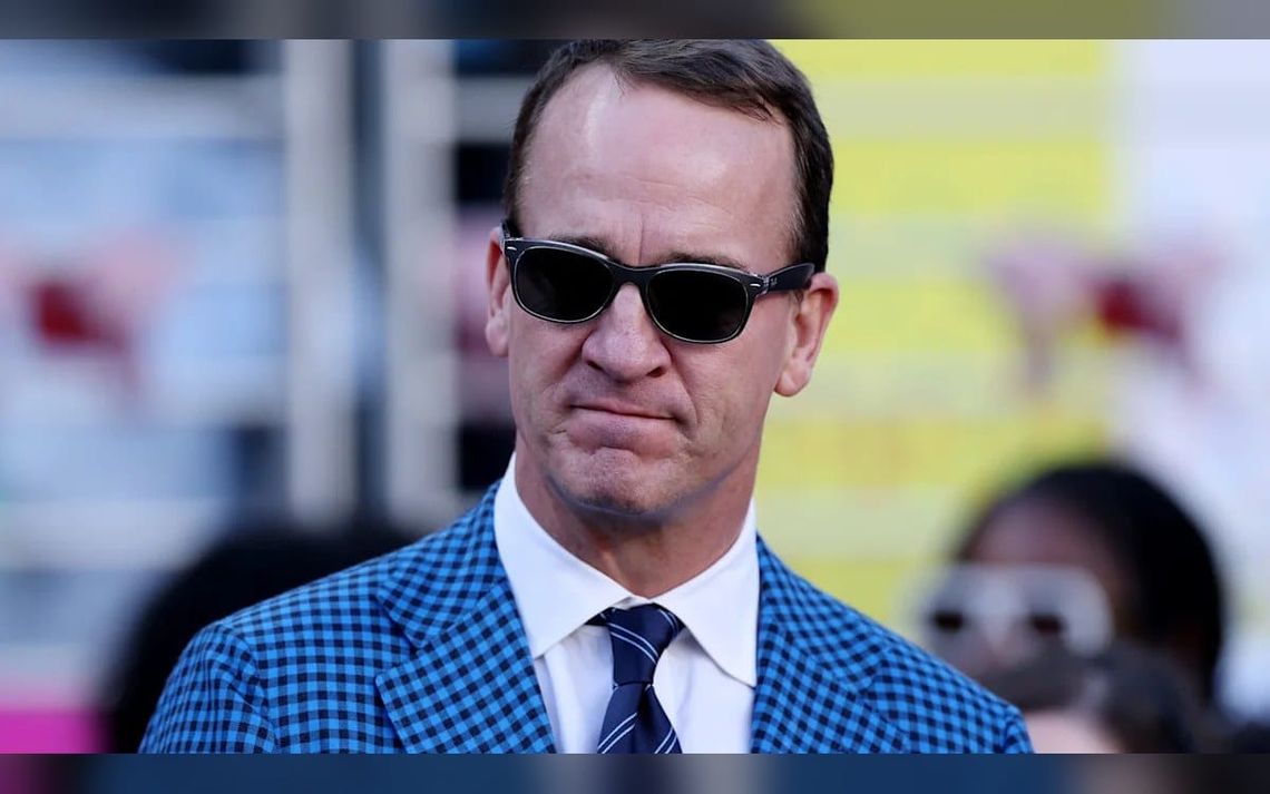 What's Peyton Manning wearing to see nephew Arch vs Tennessee football?