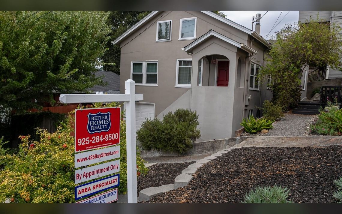 Mortgage demand from homebuyers drops 19% from a year ago, as interest rates surge abruptly higher