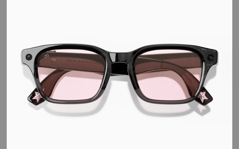 BLACKPINK’s LISA Designed Meta Glasses With Charms Inspired by Her Pets & Exclusive Digital Treats