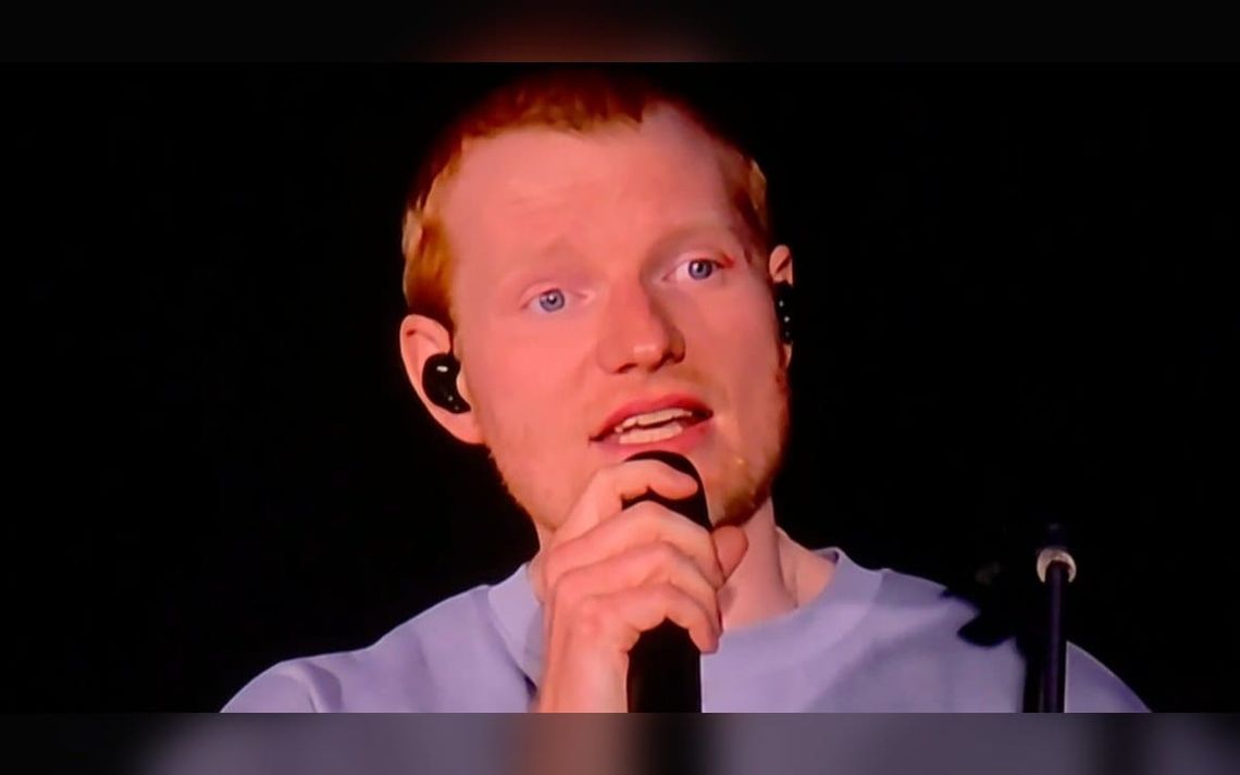 Ed Sheeran resumes tour with no openers: "I'm so, so sorry"