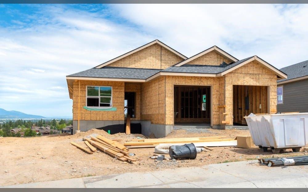 New home sales edge lower in September as prices cool off