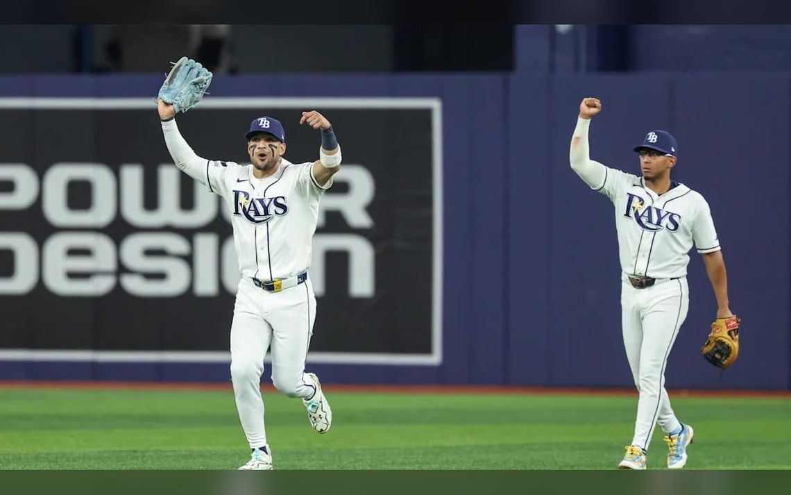 We have another roof-assisted out in the MLB playoffs, this one in favor of the Rays against the Yankees