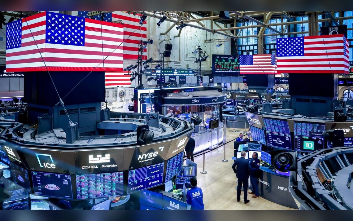 Global Bond Markets Are in Meltdown—Here’s Why U.S. Homebuyers Should Pay Attention