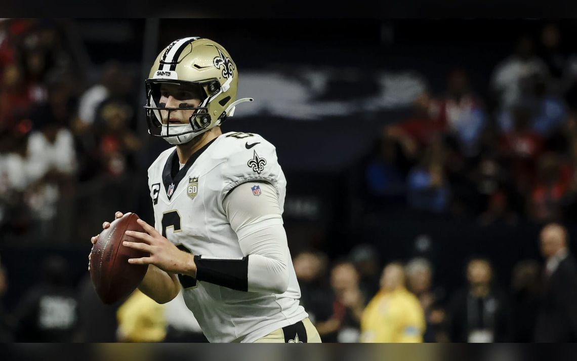 Tyler Shough limited in practice with left hand injury