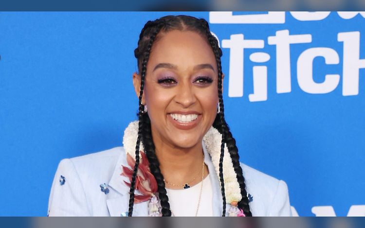 Tia Mowry Shares Clip Of Celebrating Kids’ First Day Of School & Fans Are Hollerin’ (VIDEO)